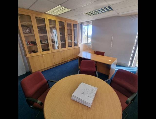 BUSINESS FOR SALE IN BEDFORD GARDENS